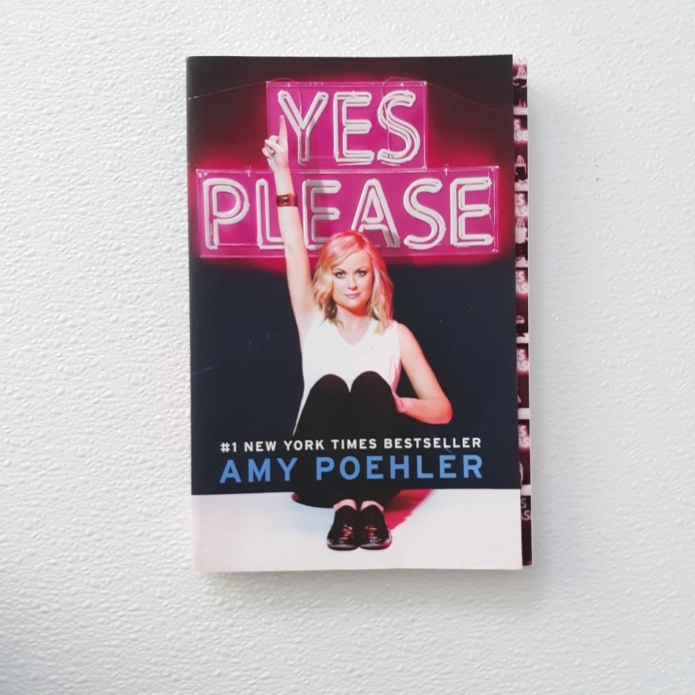 YES PLEASE BOOK By AMY POEHLER